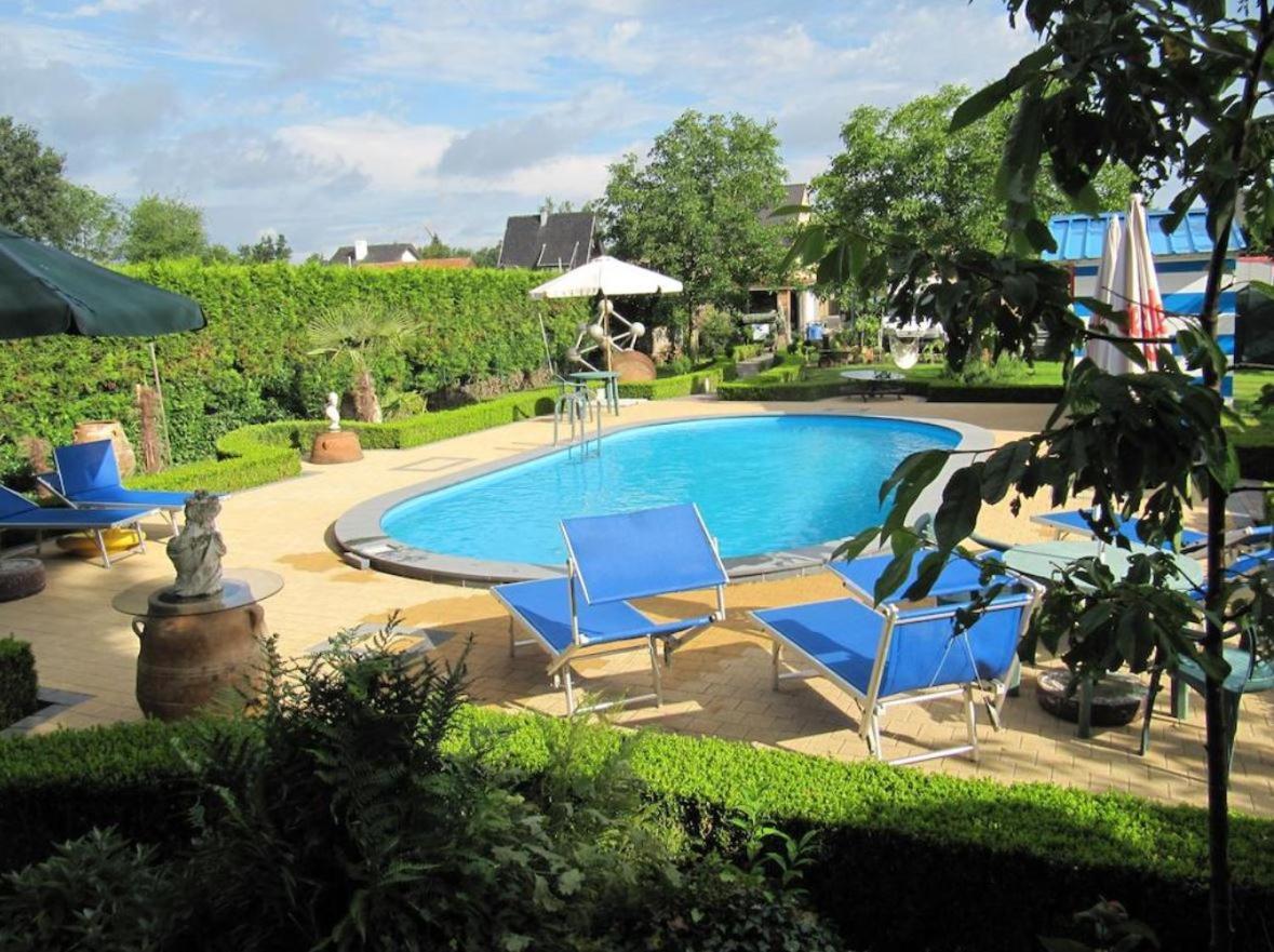 B&B Casa Roman & Vakantiewoning Voor 1 Pers Tot Max 32 Personen Zonhoven Exterior photo